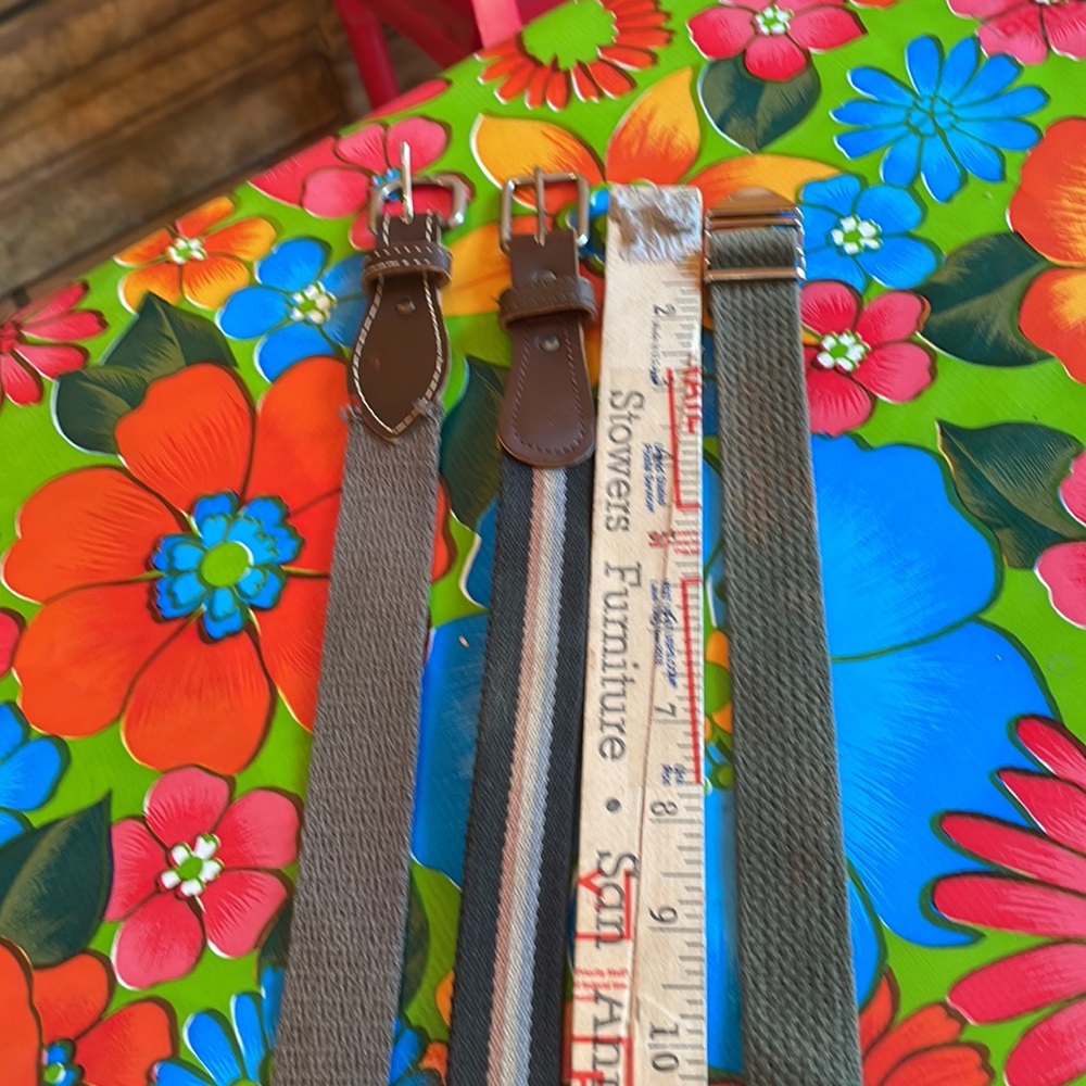 3 Belts - Picture 3 of 3